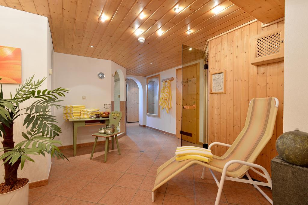 Hotel Theresia Garni St. Johann in Tirol Extérieur photo